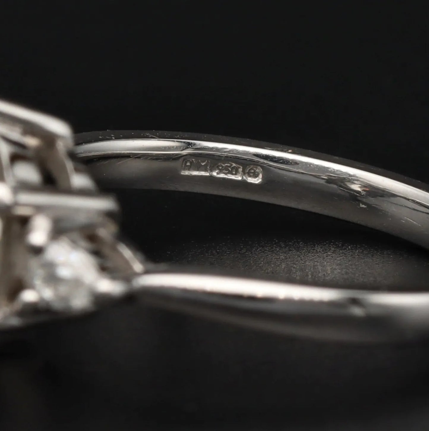 Fine Platinum Diamond Ring | 2.75ct Total | Historic Provenance | Size M½