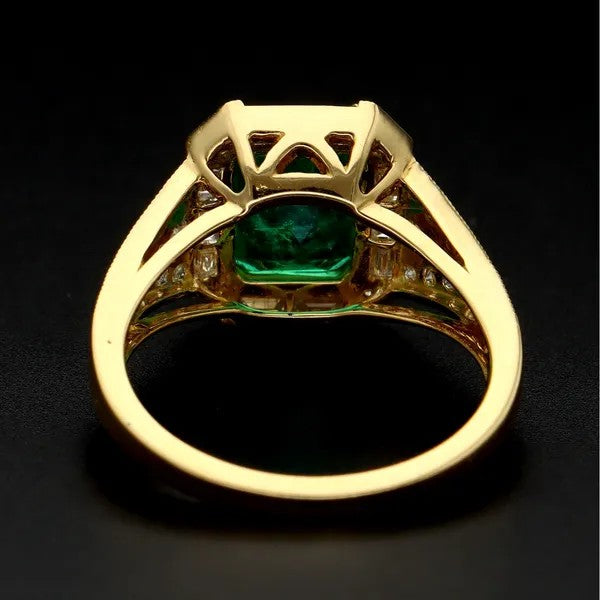Emerald and Diamond Ring | 3.10ct Emerald | 18ct Gold | Size O