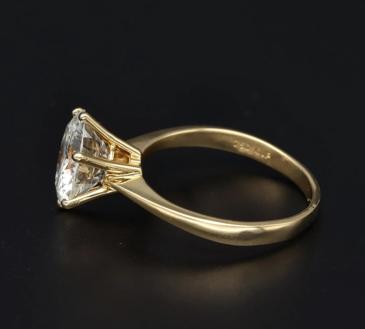 18ct Yellow Gold Diamond Solitaire Ring | 3.34ct | GIA Certified