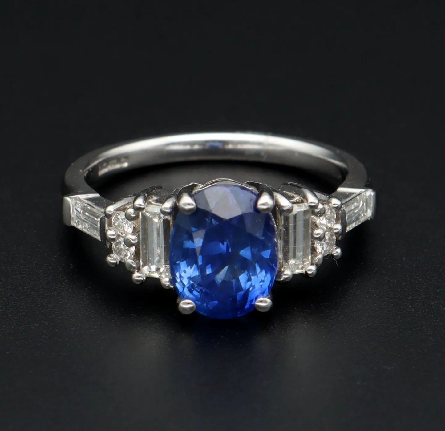 Sapphire & Diamond Platinum Ring | 3.02ct Oval Sapphire | Size M