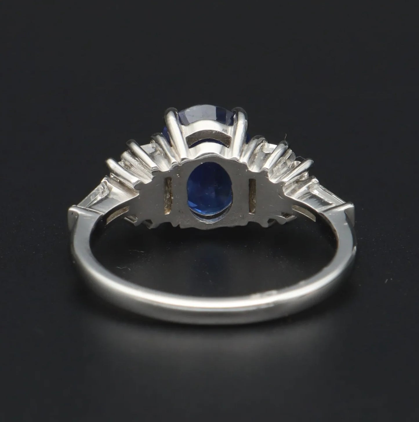 Sapphire & Diamond Platinum Ring | 3.02ct Oval Sapphire | Size M