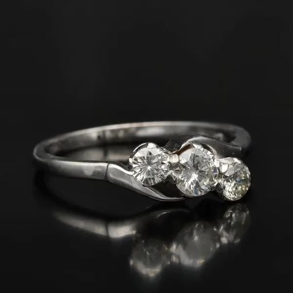 White Gold Three-Stone Diamond Ring - Twist Setting - Size K1/2